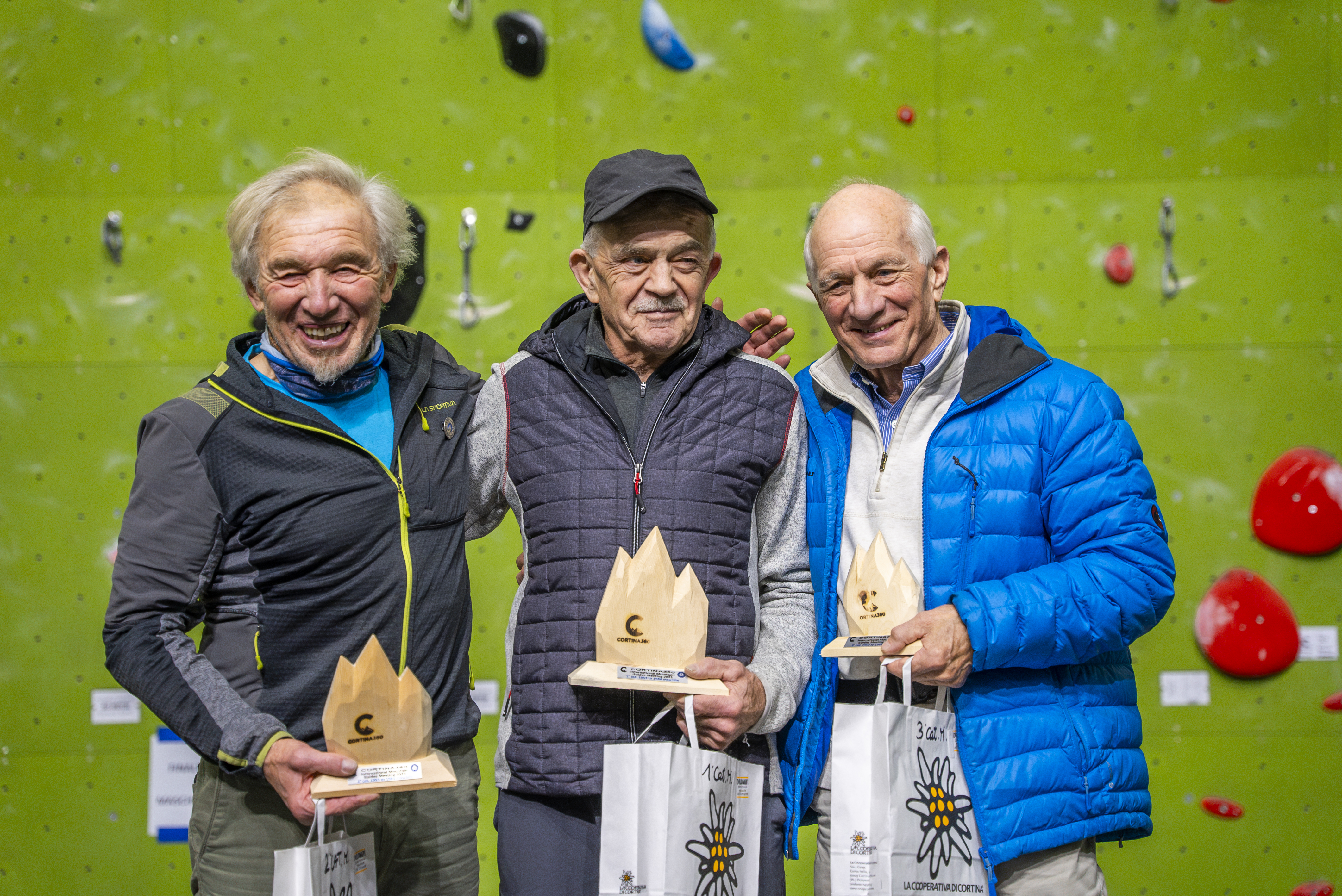 Cena International Mountain Guides Meeting Day 2 CORTINA360 ManazProductions 352